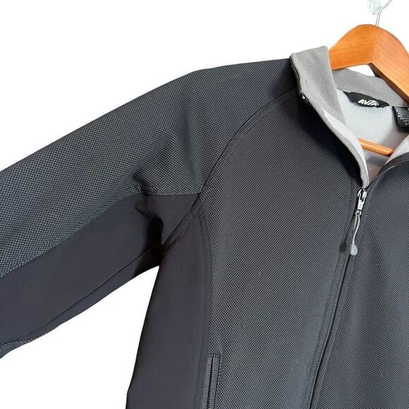 3 for $30! Avia dark grey zip up coat. Size small - Picture 7 of 9